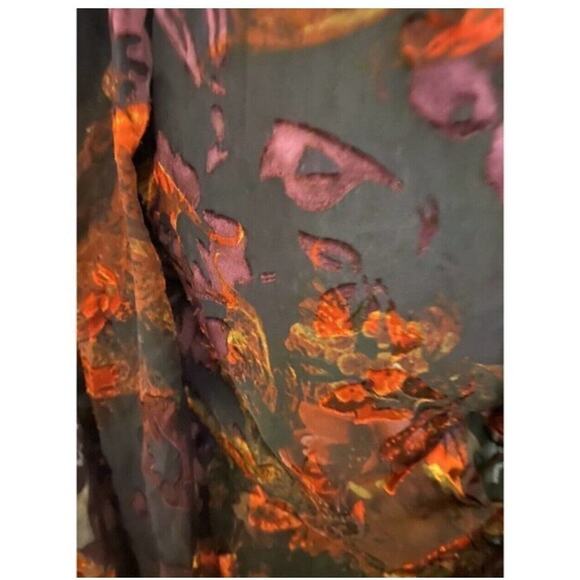 Astr Floral Top Size Large - Picture 3 of 4